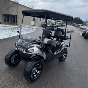 ezgo-txt-48v-electric-golf-cart-new-batteries